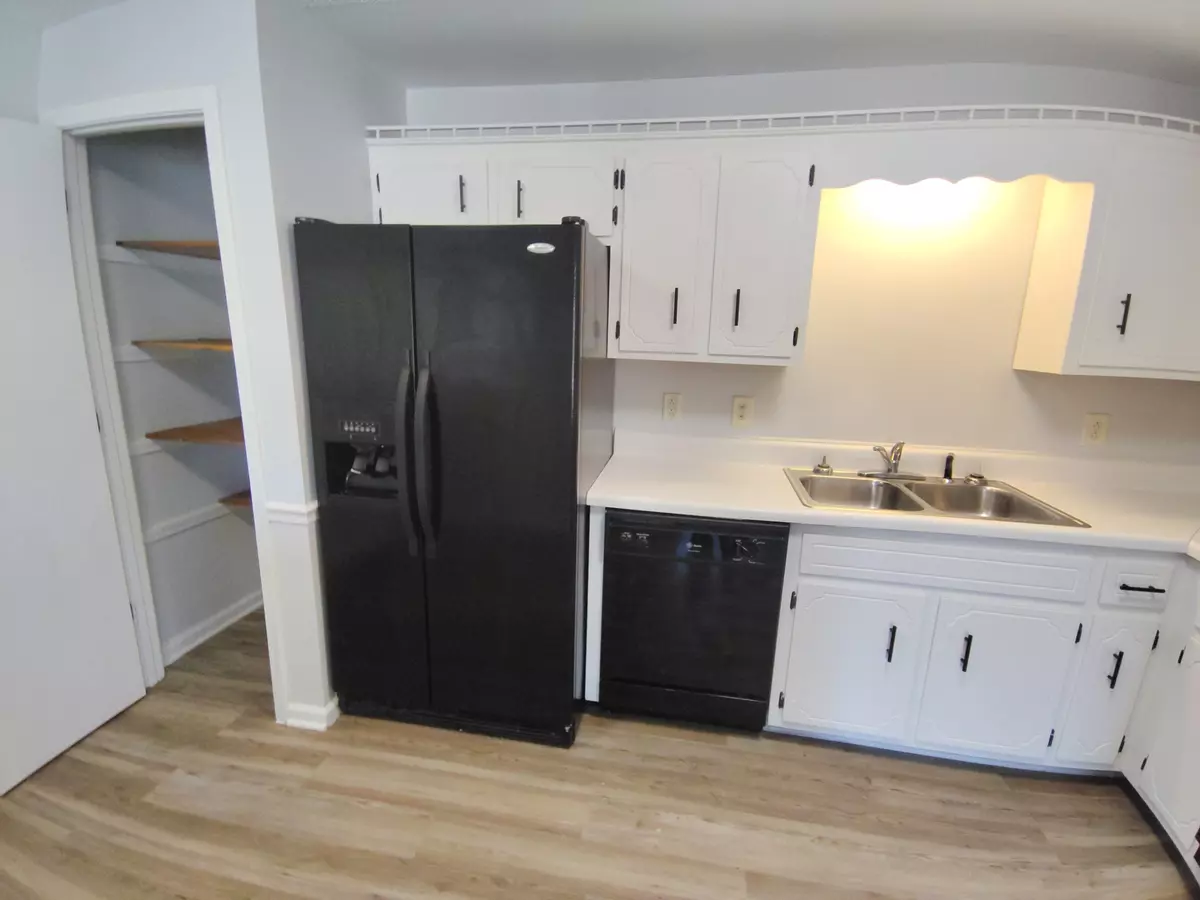 Clarksville, TN 37042,410 Jack Miller Blvd #D