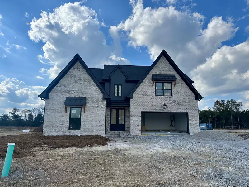 5512 Sinclair St, Murfreesboro, TN 37127