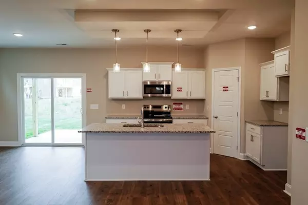 Clarksville, TN 37043,15 Miller Farm