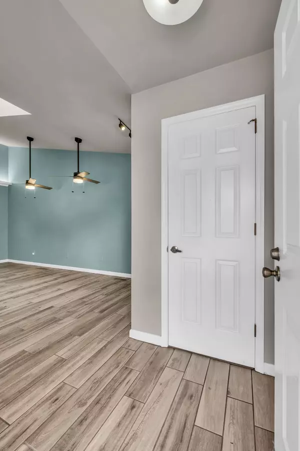 Hendersonville, TN 37075,101 Sugar Maple #N