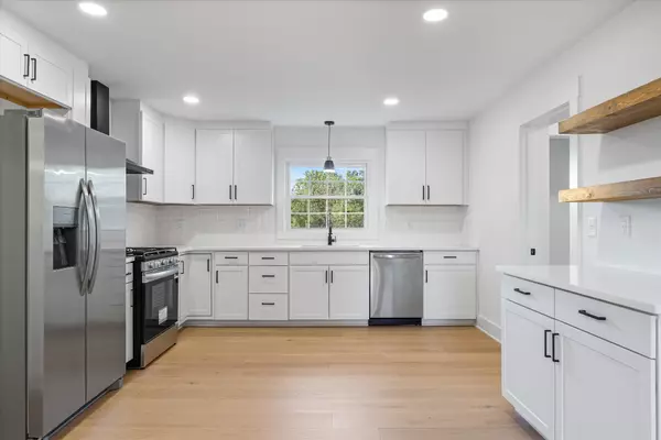 114 Luna Ln, Hendersonville, TN 37075