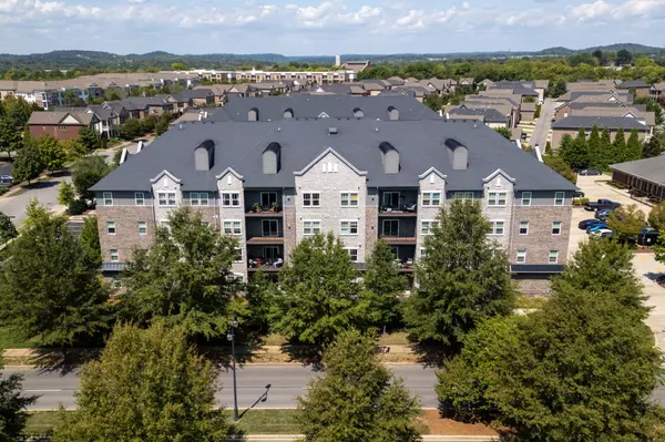 Hendersonville, TN 37075,141 Saundersville Rd #1405