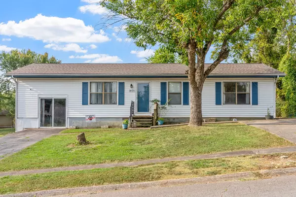 Hopkinsville, KY 42240,1405 Barberry Pl