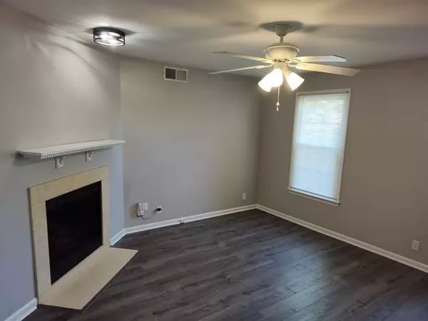 Hendersonville, TN 37075,104B Twin Oaks Ct