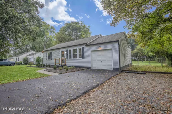 Knoxville, TN 37920,310 Canterbury Drive