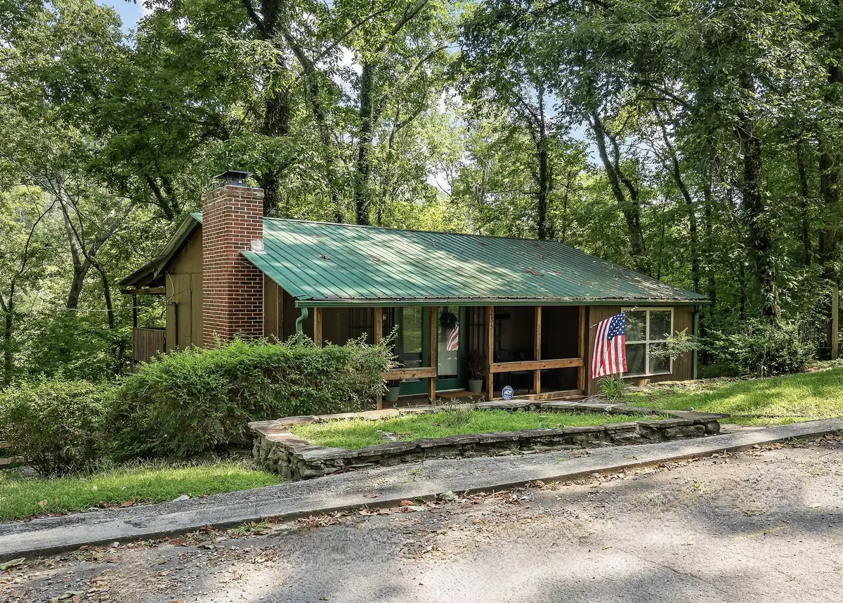 Smithville, TN 37166,235 Rye Hobbs Hollow Rd