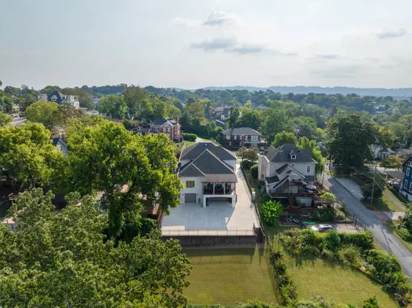 Chattanooga, TN 37405,405 Forest Avenue