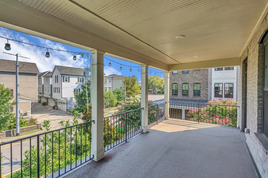 201 Burns Ave #E, Nashville, TN 37203