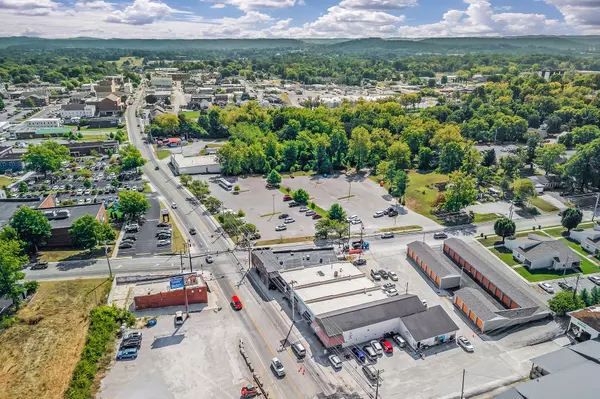 Cookeville, TN 38501,10 W Spring St