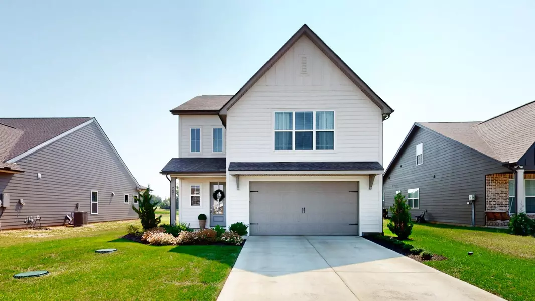 7621 Danswerk Dr, Murfreesboro, TN 37129