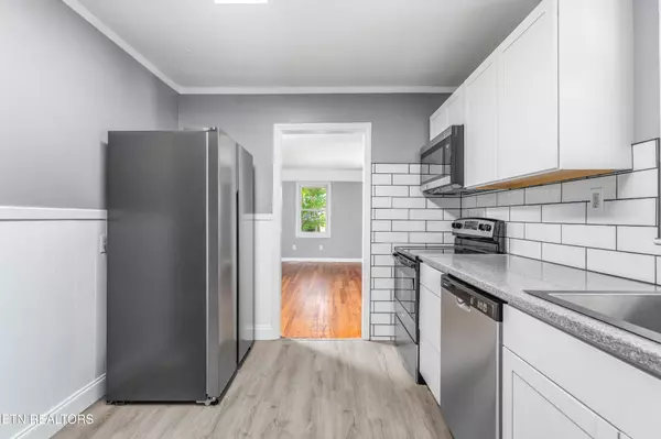 Knoxville, TN 37914,3712 Selma Ave