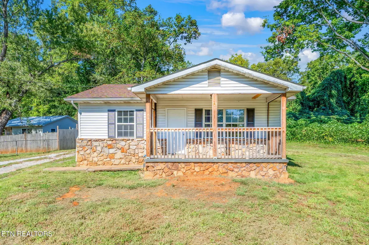 Knoxville, TN 37920,4102 Geyland Heights Rd