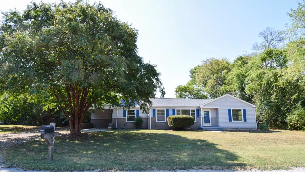 801 Hart St, Gallatin, TN 37066