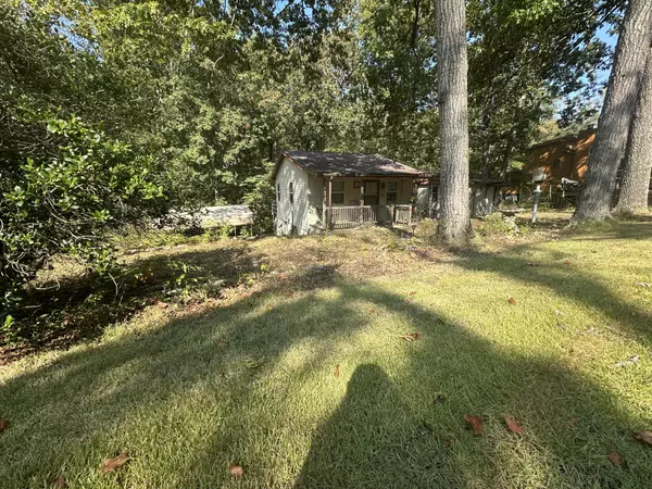 70 Ash Dr, Buchanan, TN 38222