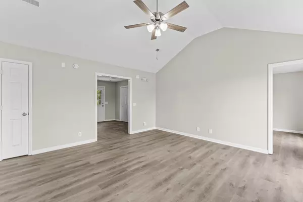 Shelbyville, TN 37160,406 Fairway Grn