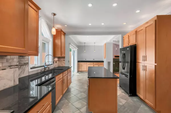 Nashville, TN 37221,6841 Collinswood Dr