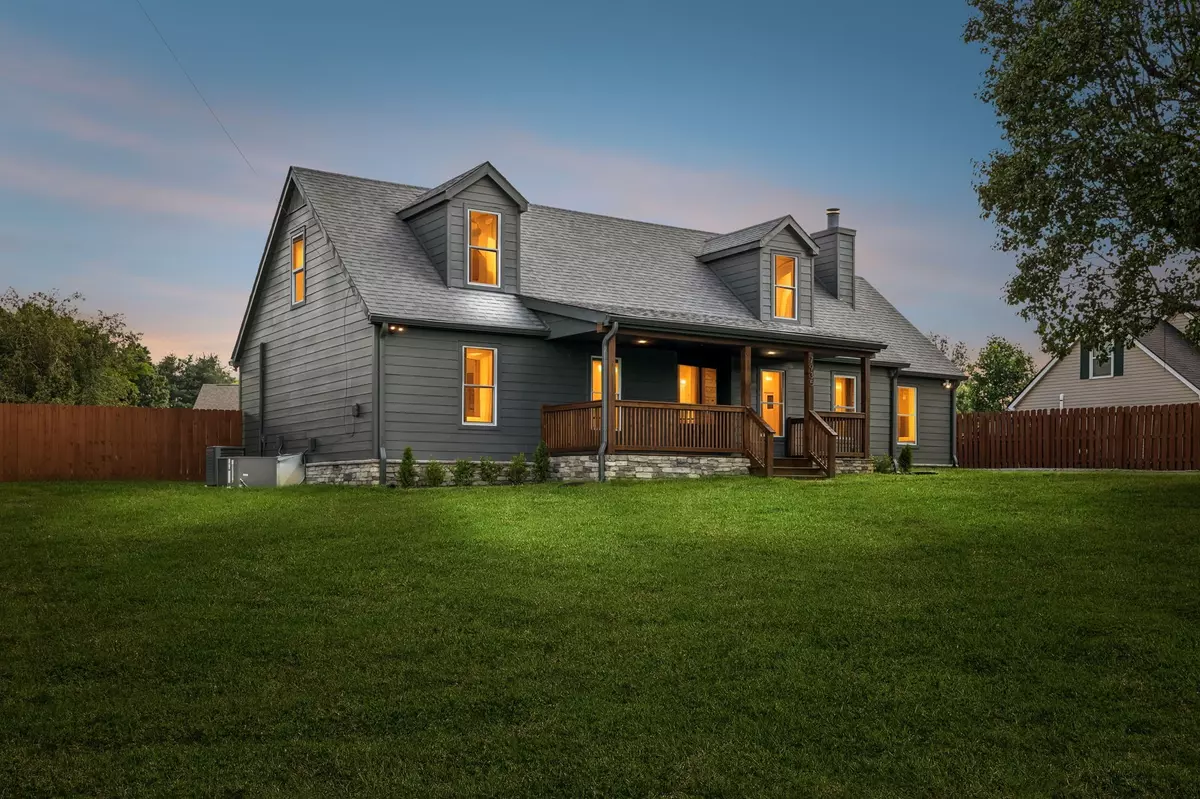 Murfreesboro, TN 37128,7935 Franklin Rd