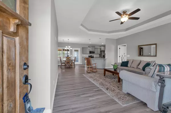 Castalian Springs, TN 37031,210 Hollow Tree Cir