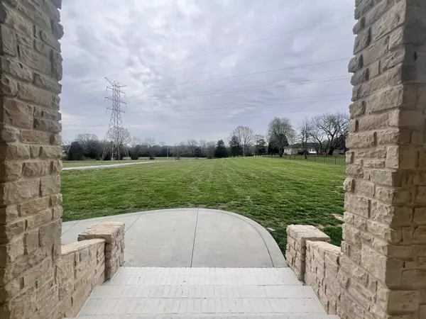 Lebanon, TN 37087,1465 Smith Rd