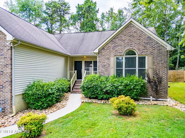 Knoxville, TN 37932,9954 Martha Knight Circle