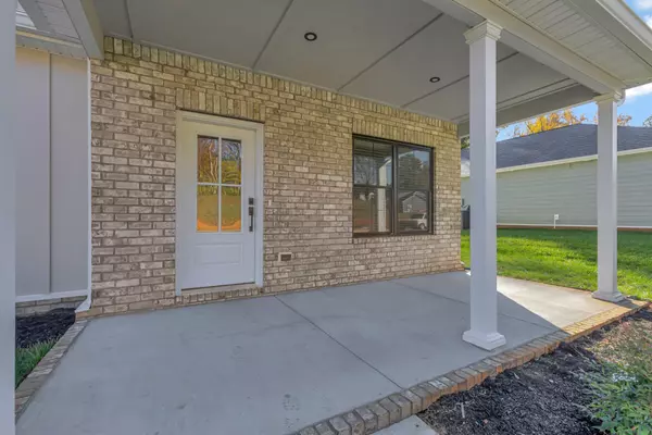 Fairview, TN 37062,7236 Fairlawn Drive