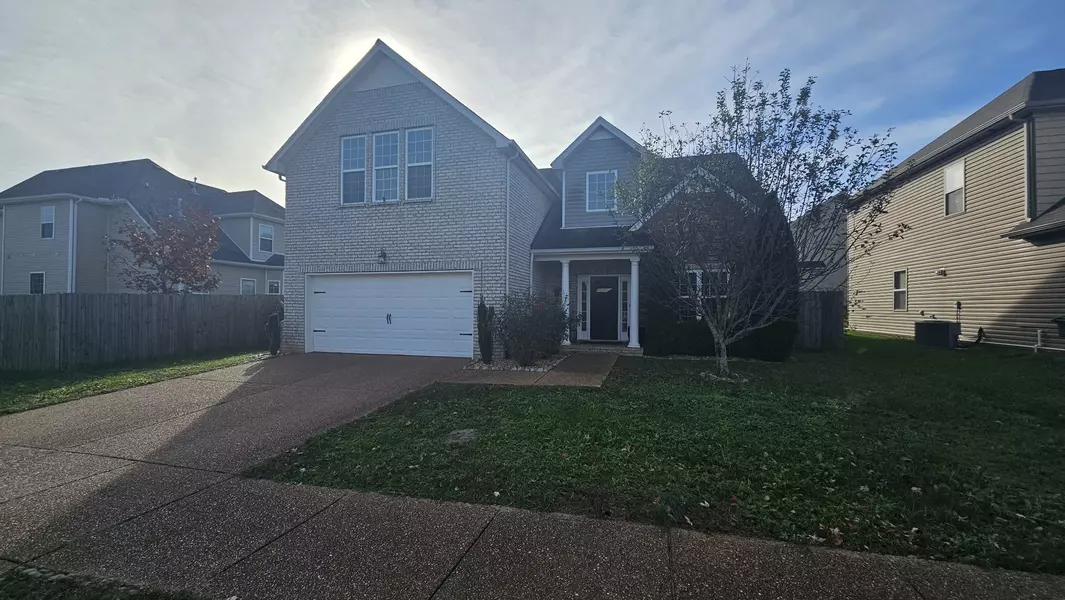 1519 Sunbeam Dr, Antioch, TN 37013