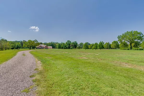 Murfreesboro, TN 37128,2575 North Rd