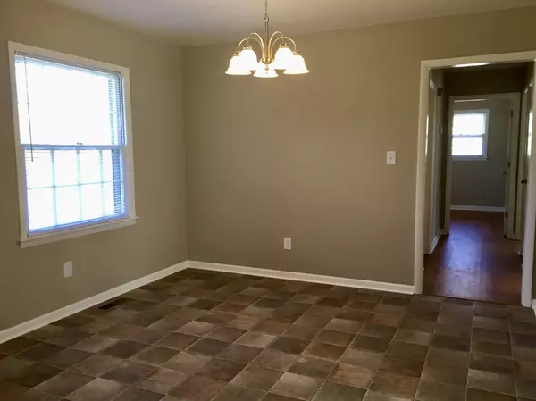 Tullahoma, TN 37388,323 Druid Ln