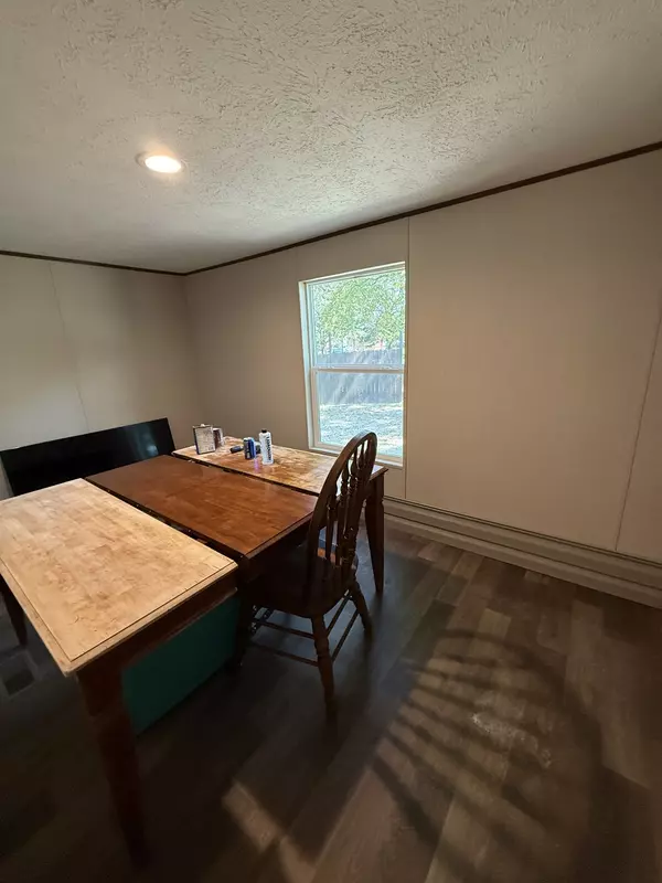 Red Boiling Springs, TN 37150,68 Jenkins Village