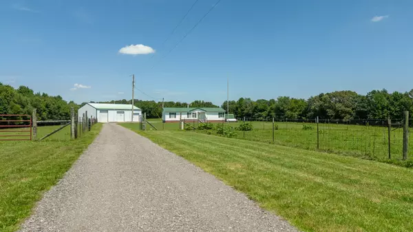 Westmoreland, TN 37186,1250B Mount Olive Rd