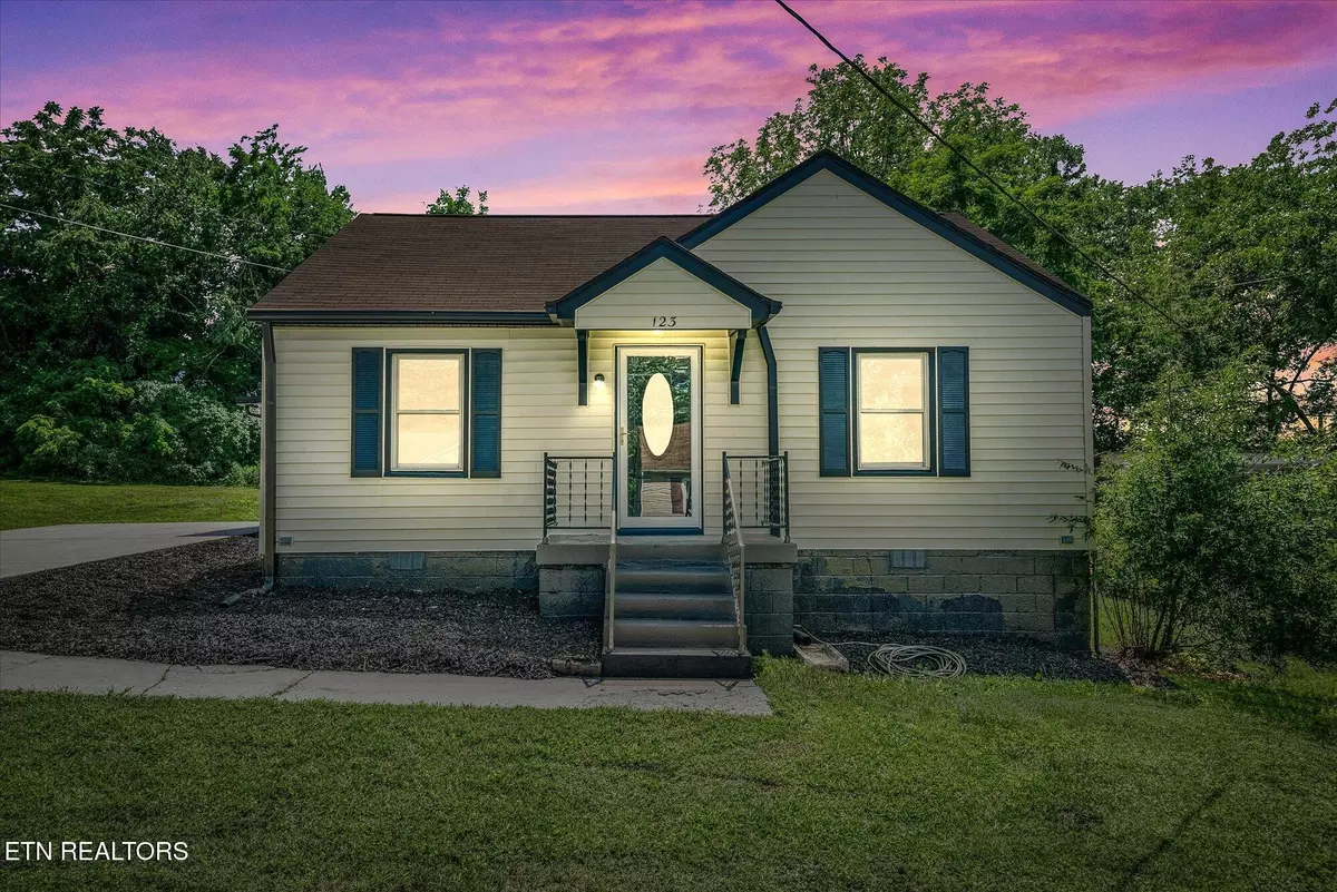 Kingston, TN 37763,123 Kingwood St