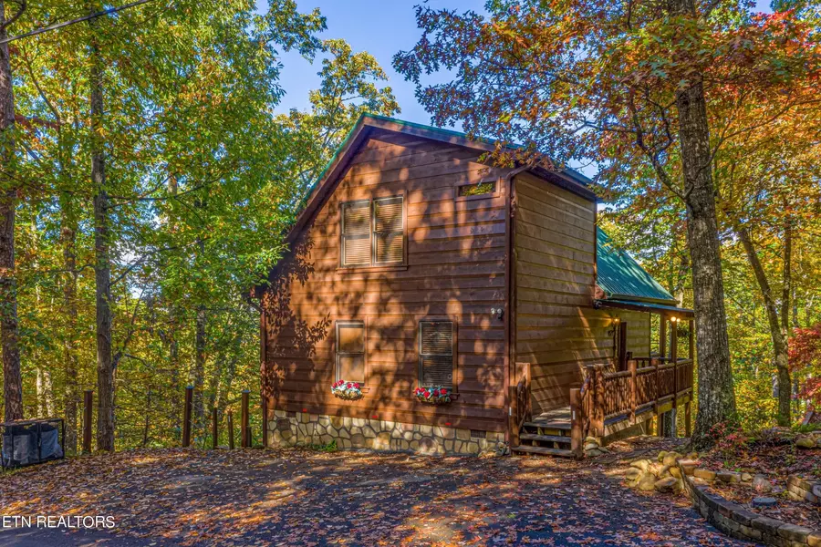 2212 E View Drive, Sevierville, TN 37876