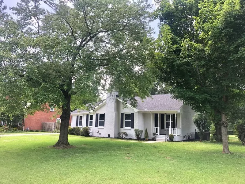 621 Buck Ln, Murfreesboro, TN 37129