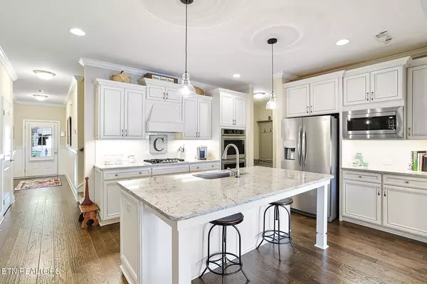 Knoxville, TN 37922,404 Grove Branch Lane