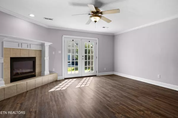 Maryville, TN 37801,2420 Hallerins Court Court