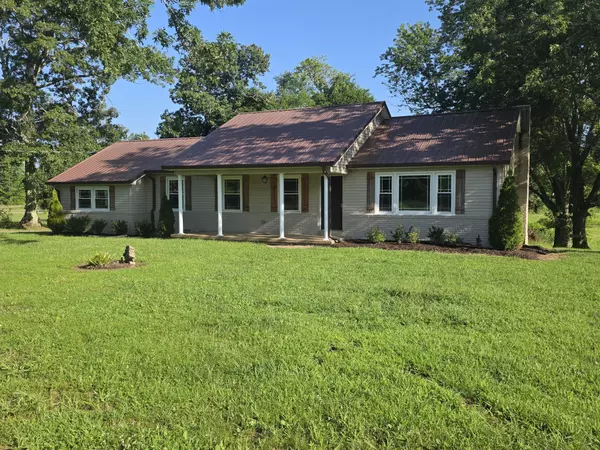Mc Ewen, TN 37101,1990 Old Blacktop Rd