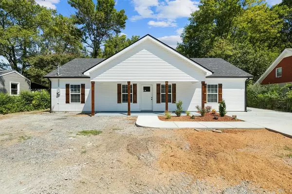 203 S Maple St, Tullahoma, TN 37388