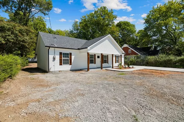 Tullahoma, TN 37388,203 S Maple St