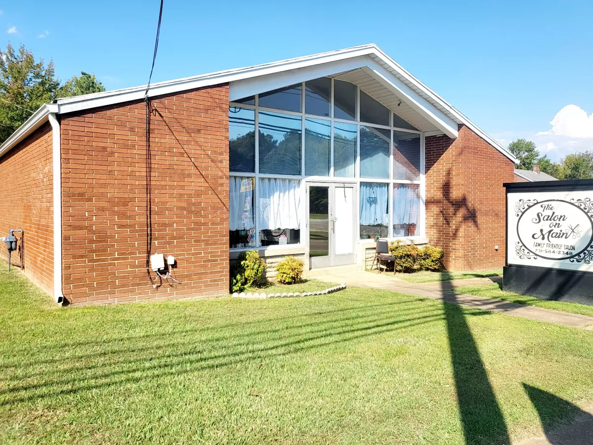 Camden, TN 38320,156 W Main St