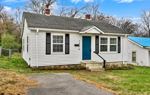 Clarksville, TN 37040,1254 Cedar St