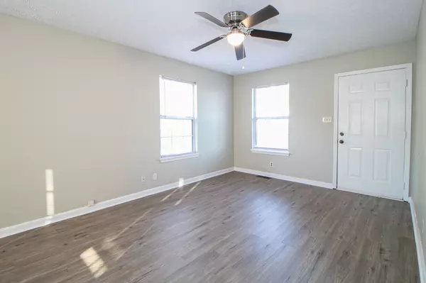 Oak Grove, KY 42262,670 Artic Avenue