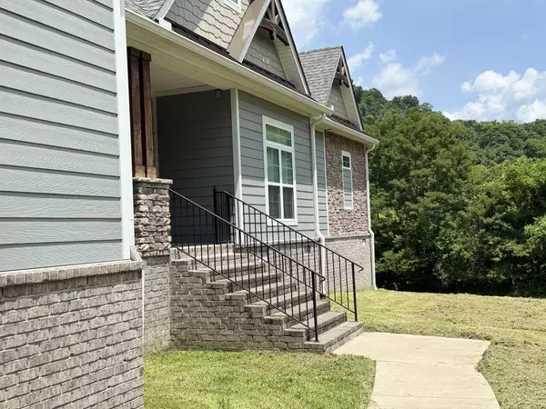 Hartsville, TN 37074,2145 Honey Prong Rd