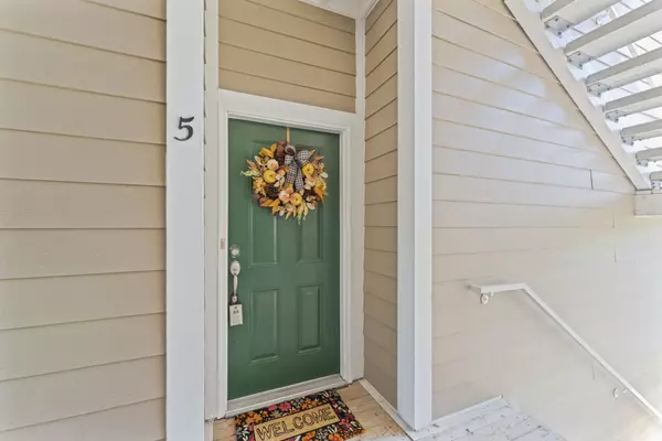 Antioch, TN 37013,8401 Callabee Way #5