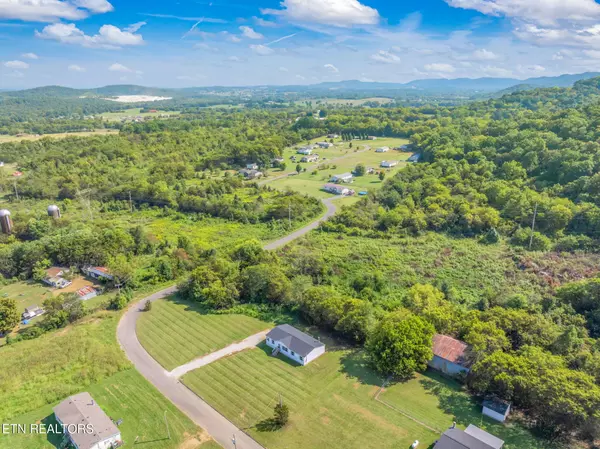 New Market, TN 37820,530 Farm Loop Rd