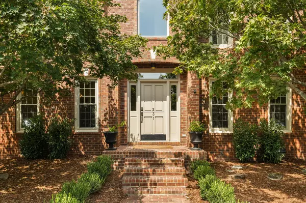 Nashville, TN 37215,231 Burlington Pl