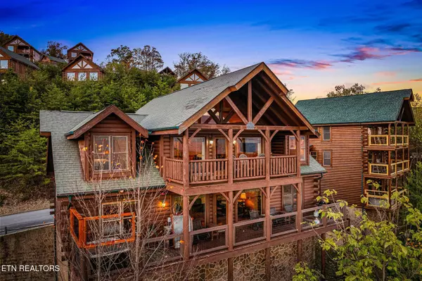 Sevierville, TN 37862,3014 Hickory Lodge Drive