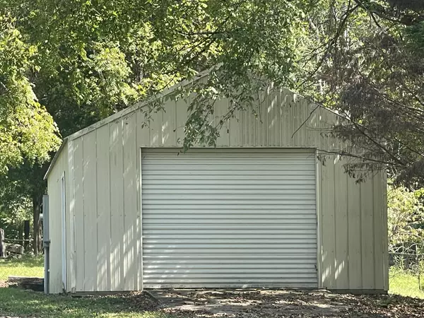 Lynnville, TN 38472,2184 Apple Hill Rd