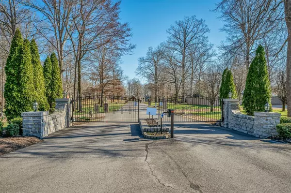 Burns, TN 37029,1034 Ridglea Drive