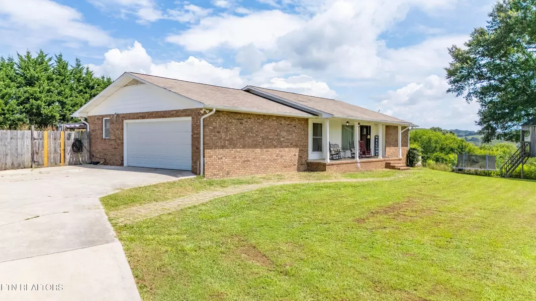 13152 Roberson Spring Rd, Loudon, TN 37774