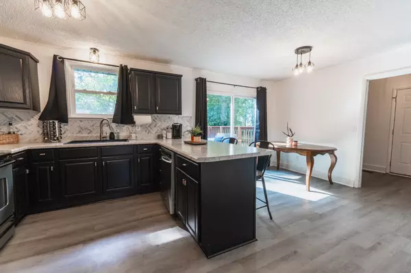 Murfreesboro, TN 37130,2010 S Rutherford Blvd